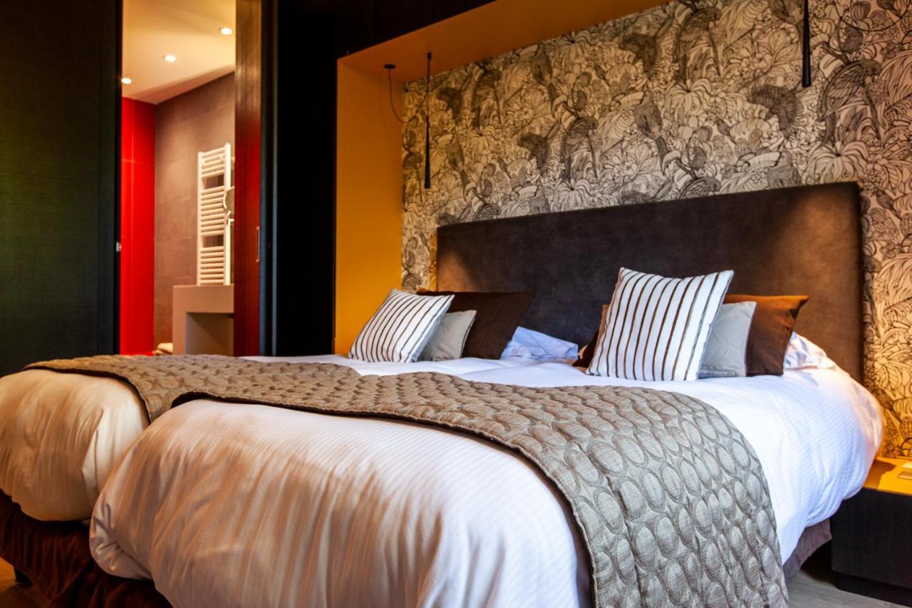Logis Hotel Restaurant La Tour Dunières Eksteriør billede